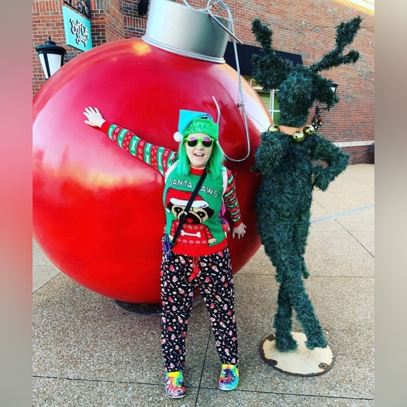 Santa paws pug red and green Christmas sweater - Picture 3 of 7